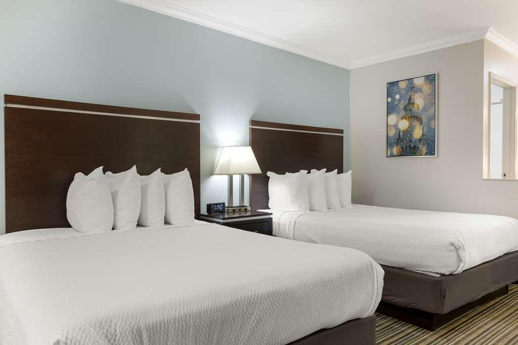 Best Western Courtesy Inn - Anaheim Park Hotel الغرفة الصورة